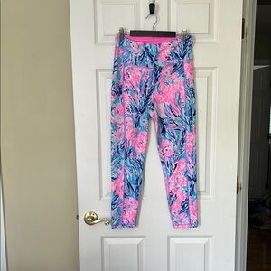 Lilly Pulitzer EUC Weekender High Rise Midi Legging “Periwinkle Fan Sea “ Size M